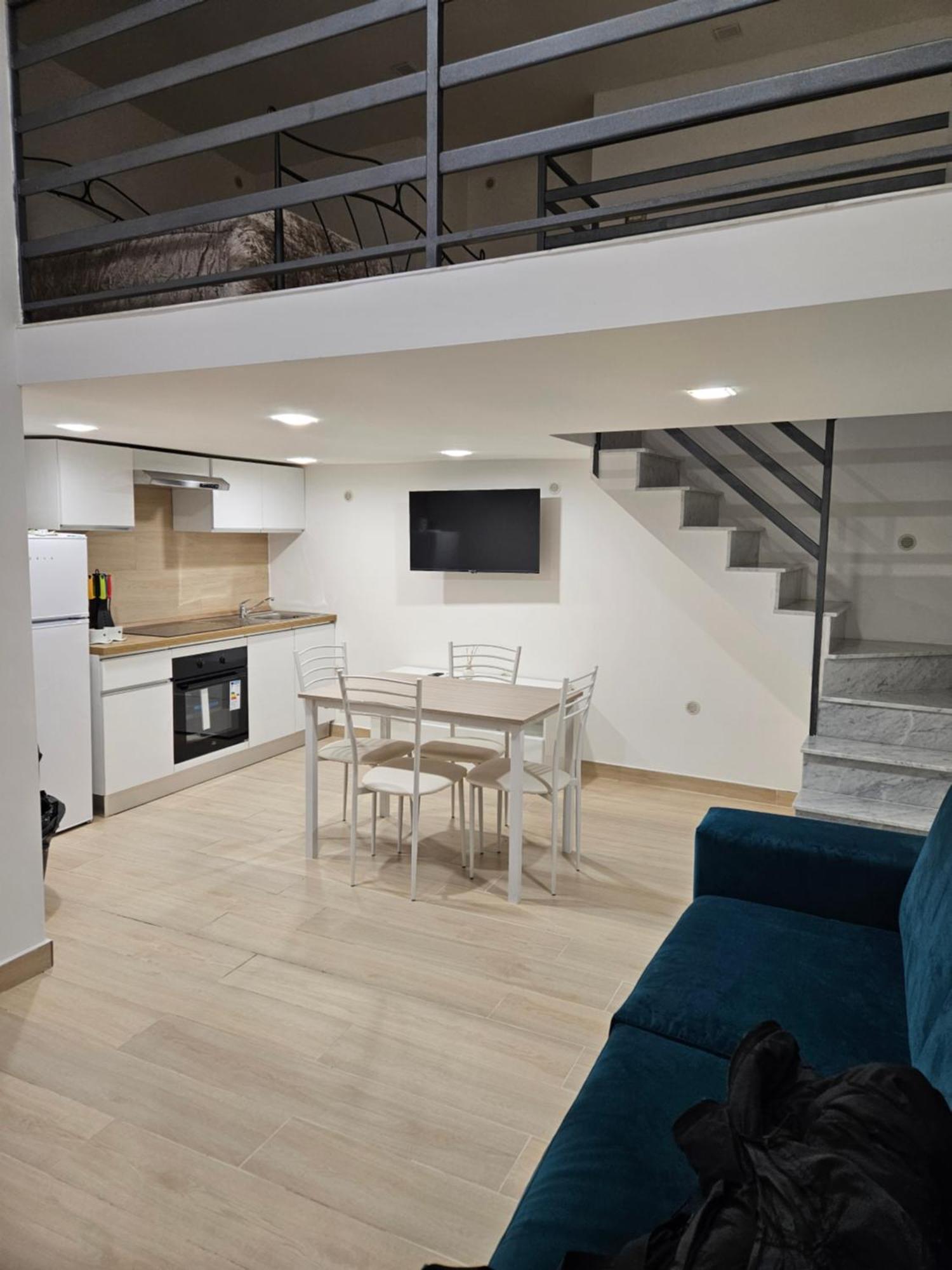 Апартаменты Casa Savoia Dream Неаполь Экстерьер фото