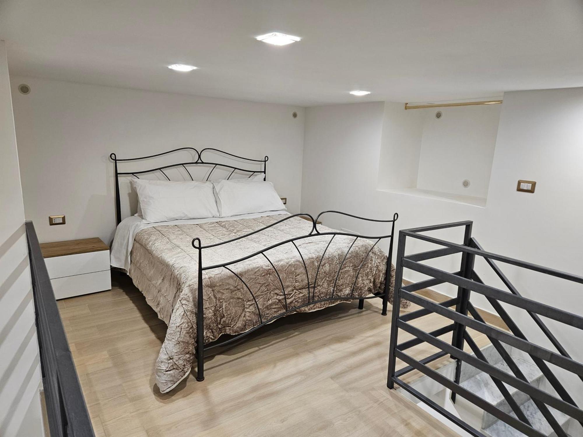 Апартаменты Casa Savoia Dream Неаполь Экстерьер фото